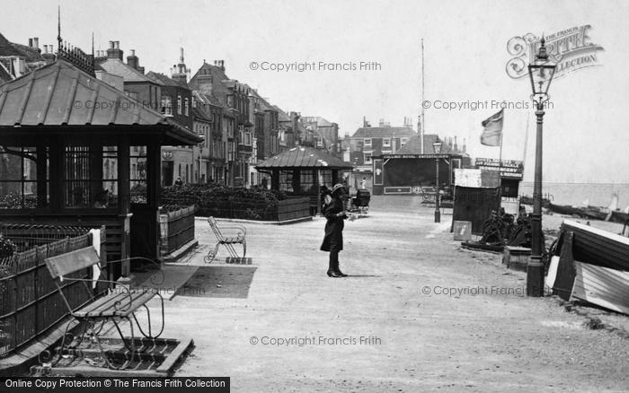 Photo of Deal, The Central Parade 1914