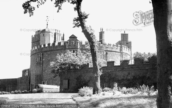 Photo of Deal, Walmer Castle c.1950