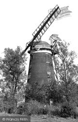 The Old Mill c.1950, Debenham