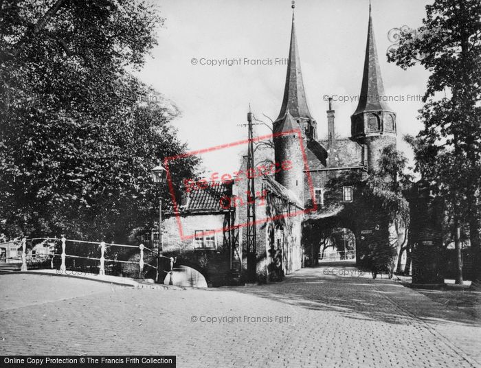 Photo of Delft, Oostpoort c.1920
