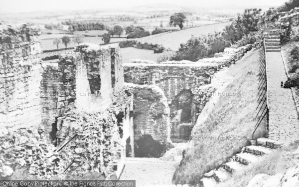 Photo of Denbigh, Castle Walls c.1960