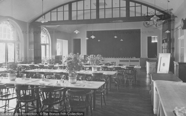 Photo of Denbigh, Dining Room, North Wales Sanatorium 1936