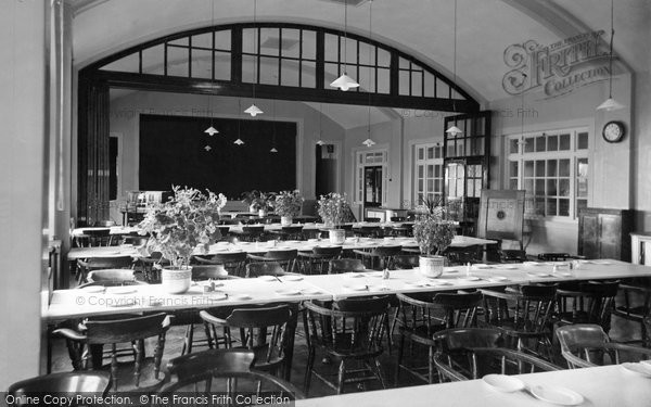 Photo of Denbigh, Dining Room, North Wales Sanatorium c.1935