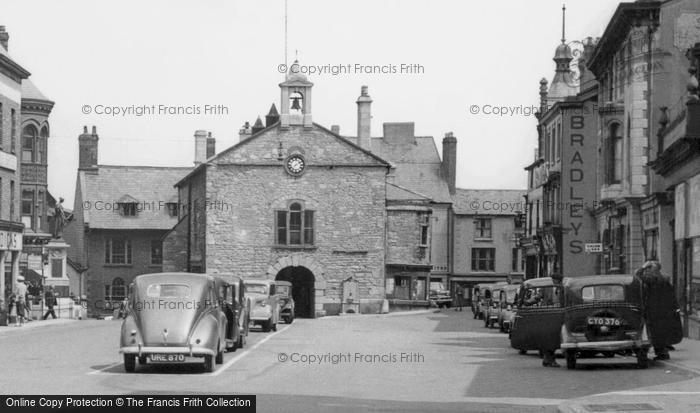 Photo of Denbigh, Old Town Hall c.1955