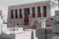 2004, Dendera