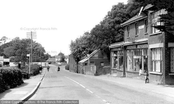 Photo of Denmead, Hambledon Road c.1960