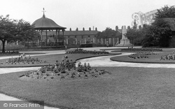 Victoria Park c.1955, Denton