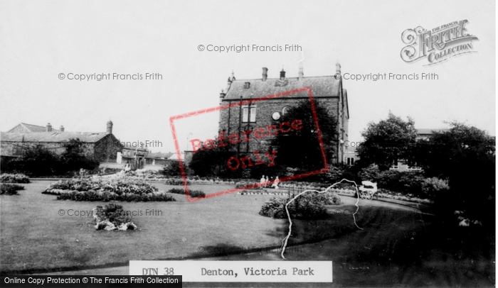 Photo of Denton, Victoria Park c.1965