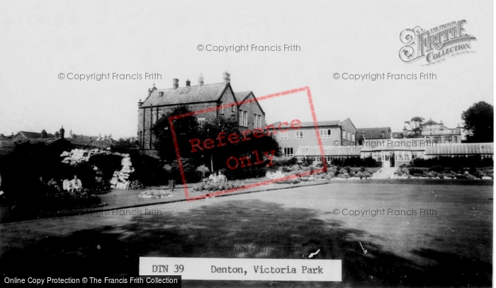 Photo of Denton, Victoria Park c.1965