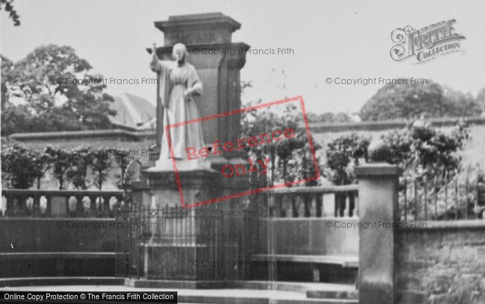Photo of Derby, Florence Nightingale Statue c.1955