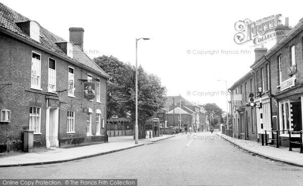 Photo of Dereham, Norwich Street c.1955