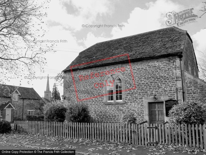 Photo of Derry Hill, Little Zoar Chapel 2003