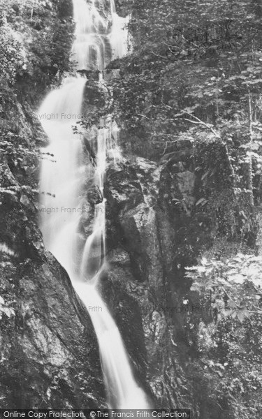 Photo of Derwent Water, Barrow Falls 1895 - Francis Frith