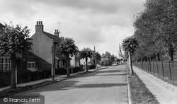 Dunkirk Avenue c.1965, Desborough