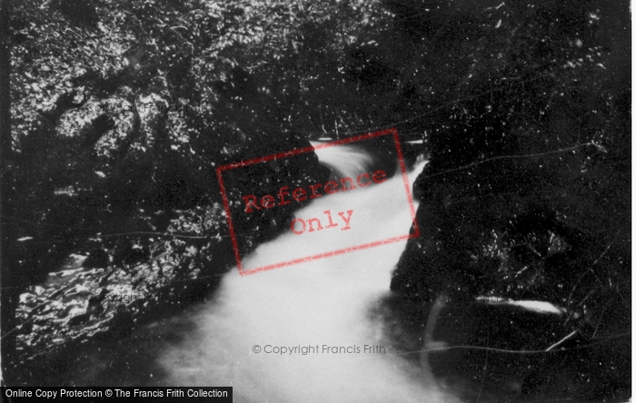Photo of Devil's Bridge, The Punch Bowl c.1939