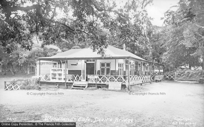 Photo of Devil's Bridge, The Woodlands Cafe c.1935