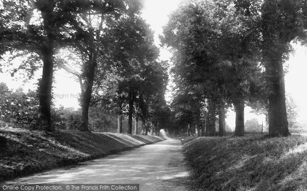 Photo of Devizes, Quakers Walk 1898