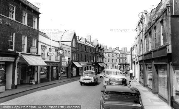 Photo of Devizes, Sidmouth Street c.1960