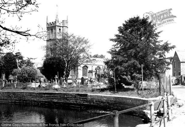 Photo of Devizes, St James' Church And Pond c.1950