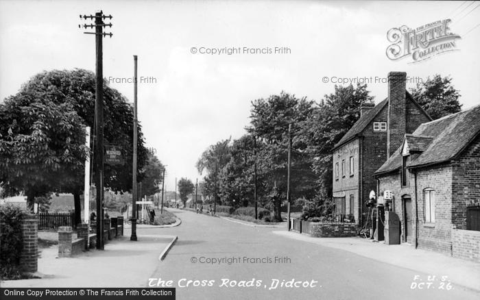 Photo of Didcot, Crossroads c.1955