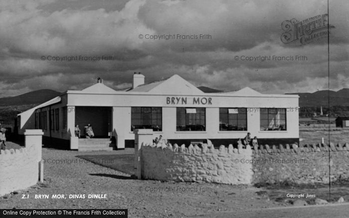 Photo of Dinas Dinlle, Bryn Mor c.1955
