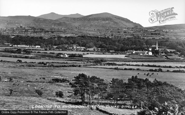 Photo of Dinas Dinlle, Looking To Snowdonia c.1935