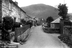 Dinas Mawddwy, The Village 1935, Dinas-Mawddwy
