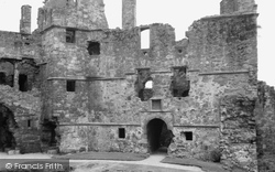 Castle 1961, Dirleton