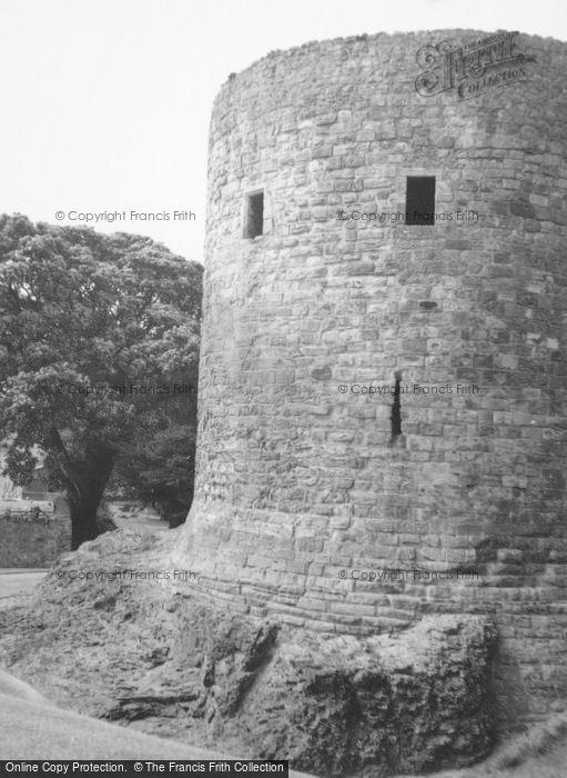 Photo of Dirleton, Castle Keep 1961