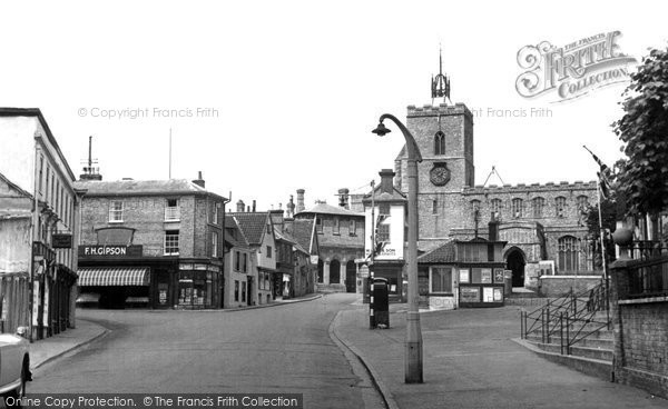 Photo of Diss, Market Place c.1955