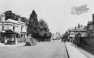 Mere Street 1925, Diss