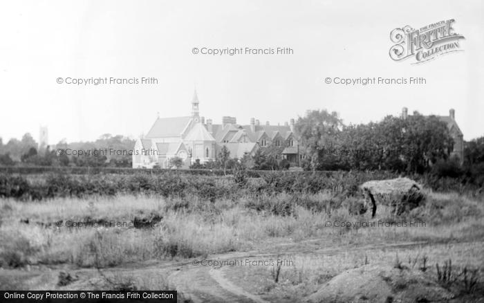 Photo of Ditchingham, All Hallow's Community c.1900