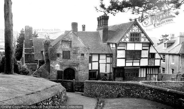 Photo of Ditchling, Anne Of Cleves House c.1960