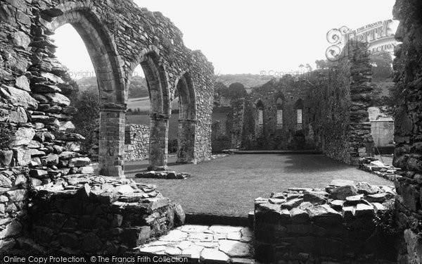 Photo of Dolgellau, Cymmer Abbey 1935