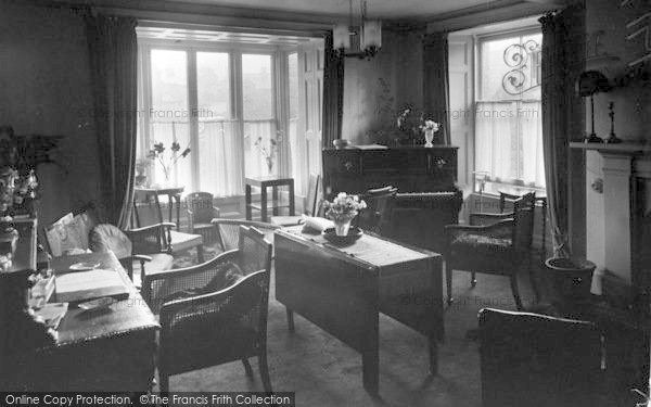 Photo of Dolgellau, Ladies Lounge, Royal Ship Hotel c.1936