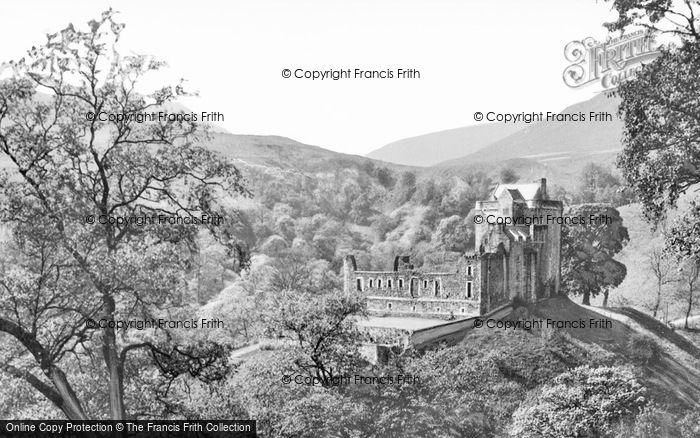 Photo of Dollar, Castle Campbell c.1935