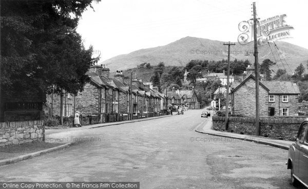 Photo of Dolwyddelan, The Square c.1955