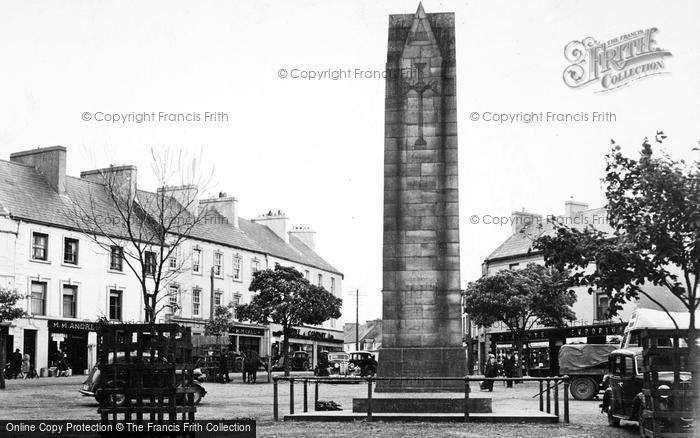 Photo of Donegal Town, The Four Masters Memorial c.1950