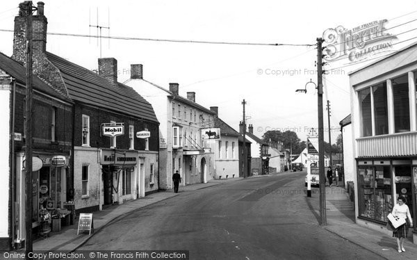 Photo of Donington, High Street c.1965