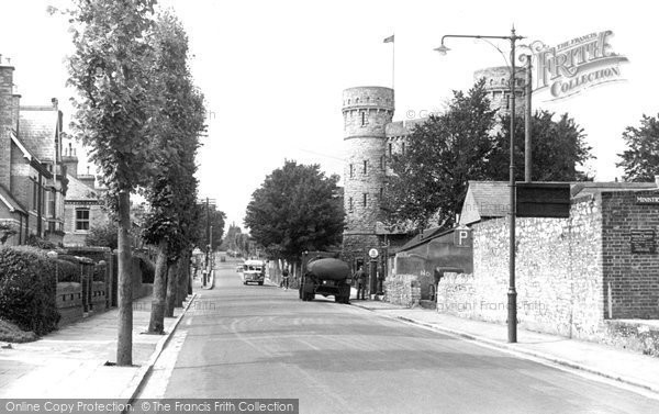 Photo of Dorchester, Bridport Road c.1950