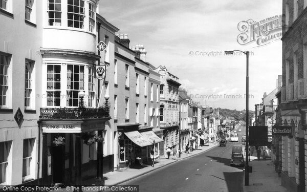 Photo of Dorchester, High East Street c.1960