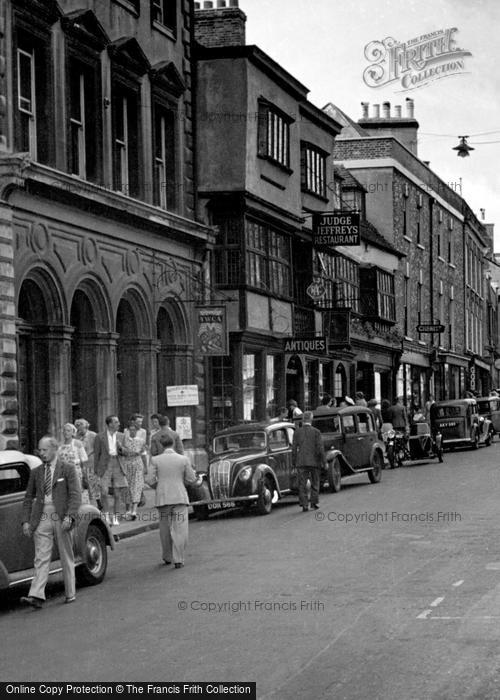 Photo of Dorchester, High West Street c.1950