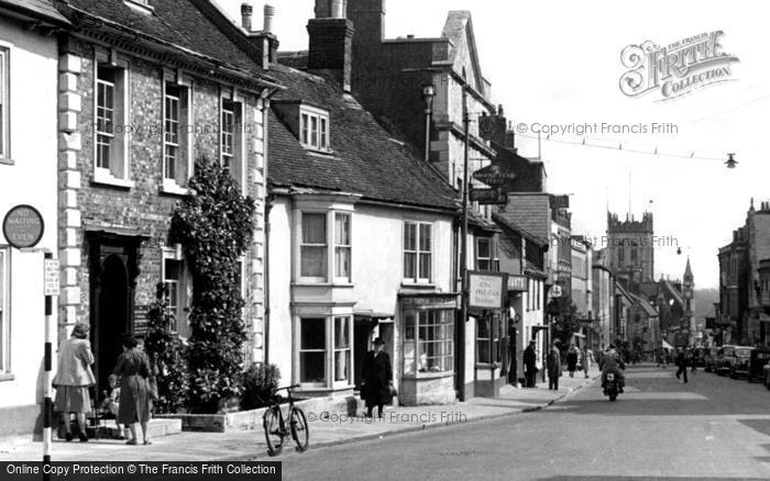 Photo of Dorchester, High West Street c.1950