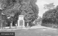The Cenotaph 1922, Dorchester