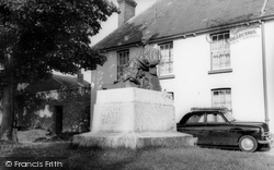 Thomas Hardy Memorial c.1965, Dorchester