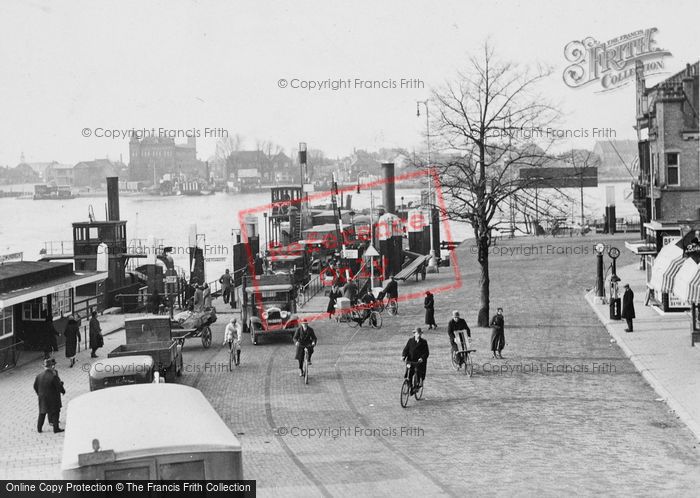 Photo of Dordrecht, Car Ferry c.1930