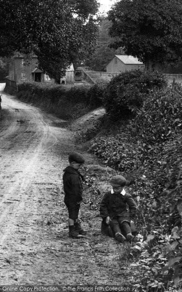 Photo of Dorking, Boys In Coldharbour Lane 1907
