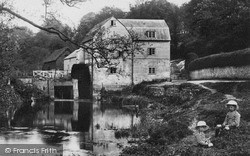 Castle Mill 1909, Dorking
