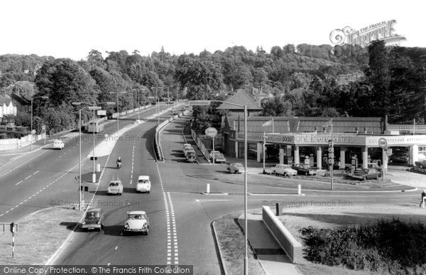 Photo of Dorking, Deepdene Avenue c1965