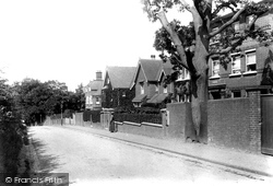 St Paul's Road 1906, Dorking